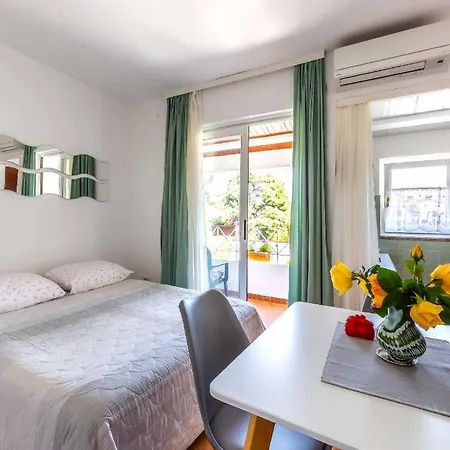 Radan Apartment