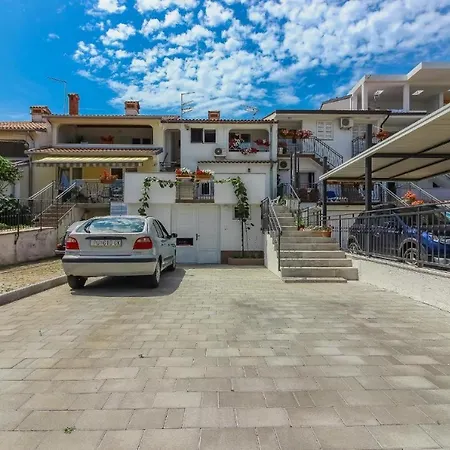 Radan Apartment